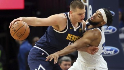 约基奇称霸低位进攻：华丽球风掩盖下他捍卫传统