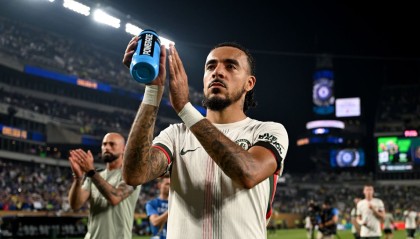 九游体育娱乐官网-古斯托：球队表现归功于心理素质，我们目标是全力以赴争取冠军