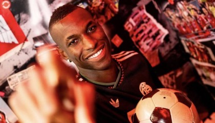 九游体育怎么买球-雅克松：我非常高兴能加盟拜仁；在切尔西留下了很多回忆